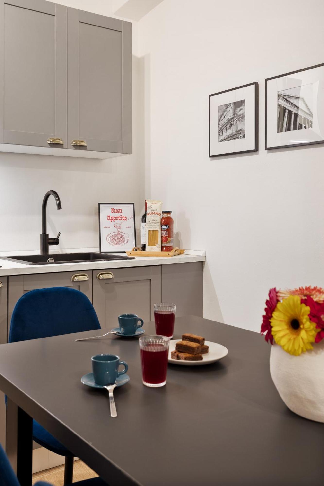 Leopardo Boutique Apartment In Trastevere Rzym Zewnętrze zdjęcie