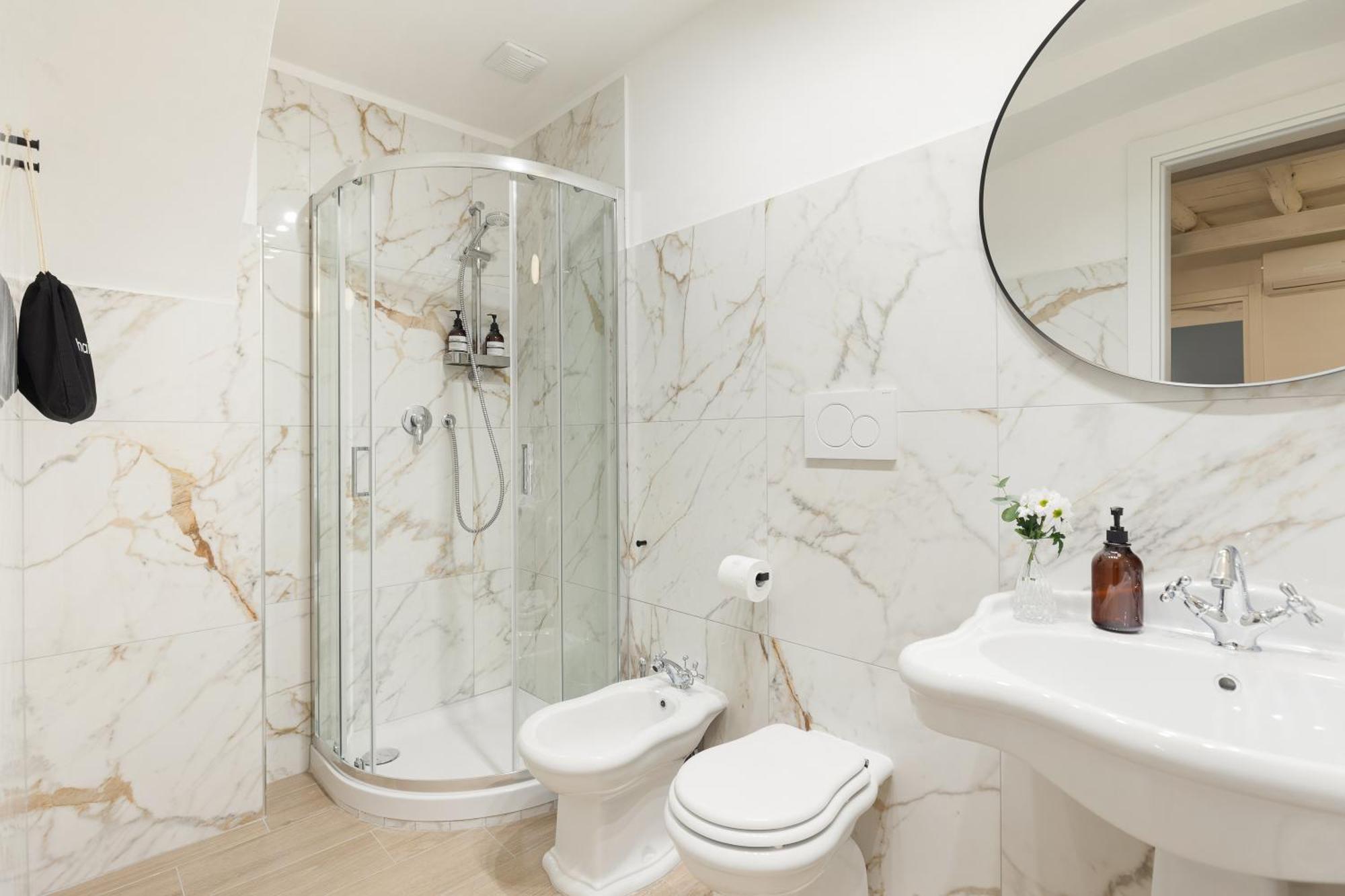 Leopardo Boutique Apartment In Trastevere Rzym Zewnętrze zdjęcie